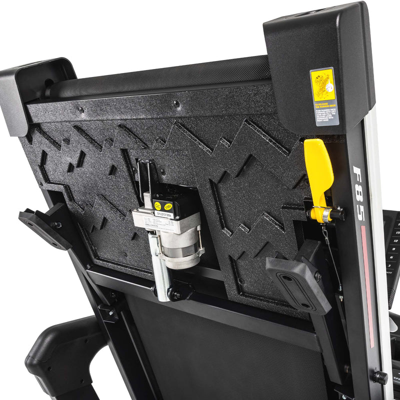 |SoleFitnessF85FoldingTreadmilLifestyleZoom1|
