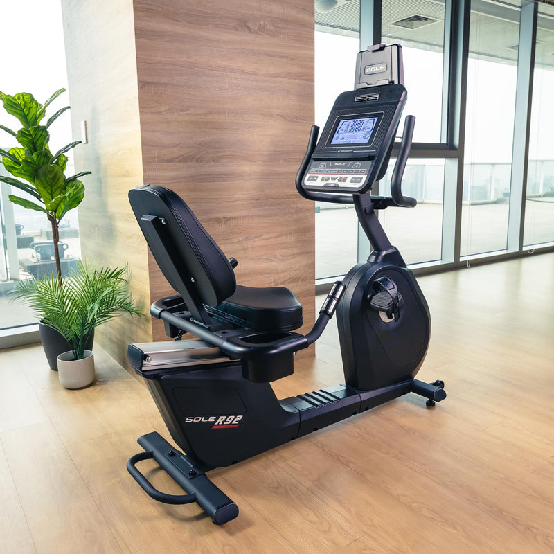 Sole fitness on sale r92 recumbent bike